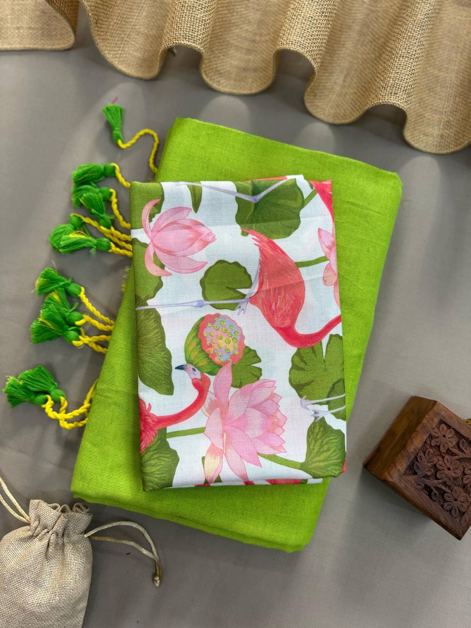 Parrot Green Handloom Cotton Saree With Nature Printed Blouse