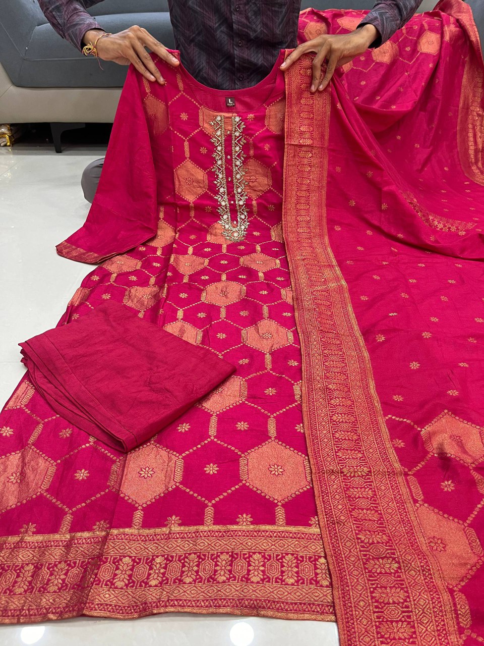 Attractive Designer Pure Banarasi Jequard Wiving Suit Set
