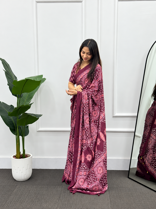 Splendid Burgundy Crepe Silk Saree With Ethnic Blouse Piece