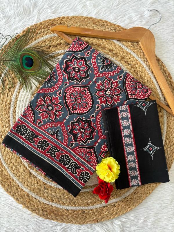 Attractive - Pure Heavy Mul Cotton Saree with Bagru Handblock Print