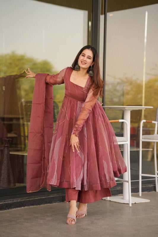 Elegant Salmon Shine” Premium Organza Gown Set