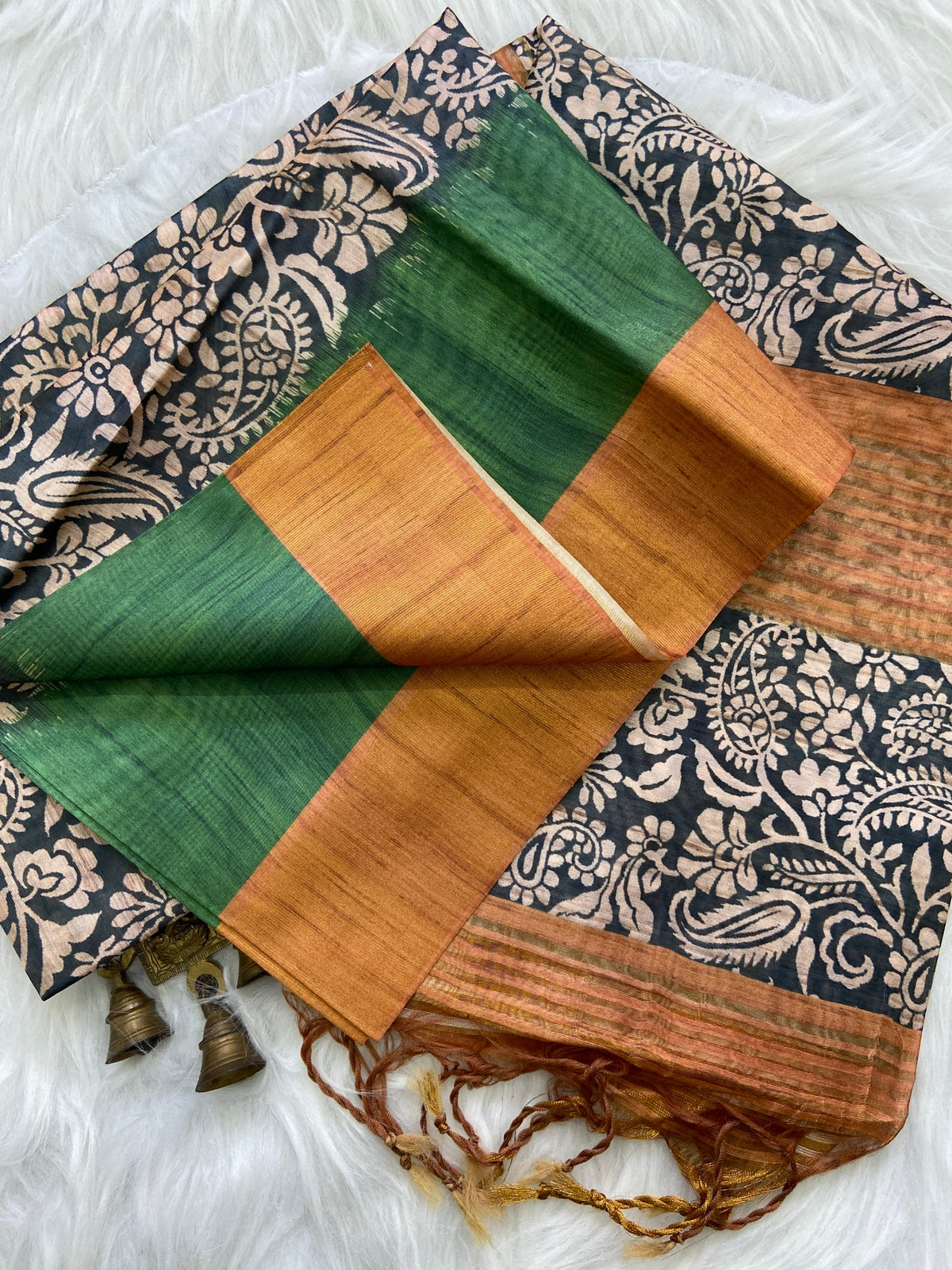 Traditional Emerald Green Soft Tussar Silk Saree with Kalamkari Block Prints