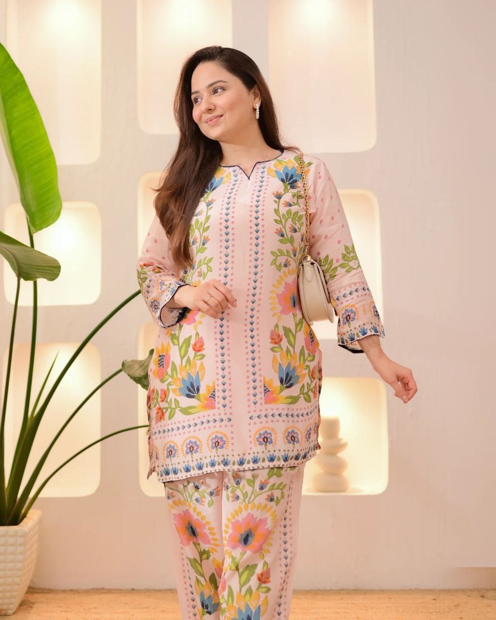 Very Beautiful Pink Soft Muslin Digital Printed Co-Ord Set