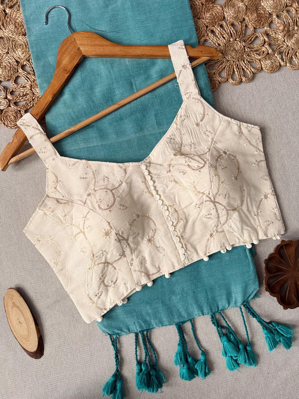 Dharma Exclusive - C Green Handloom Cotton Saree With Havy Embroidery Stitched Blouse