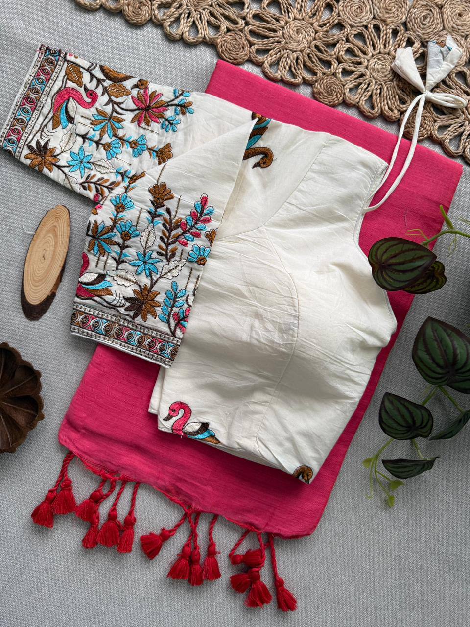 Attractive- Baby Pink Handloom Cotton Saree With Havy Embroidery Work Stitched Blouse