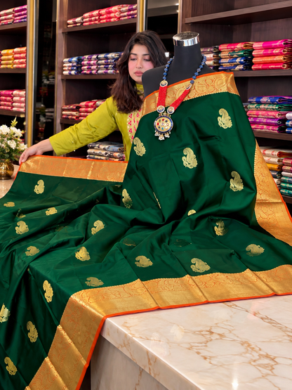 Attractive Dark Green Soft Banarasi Silk Saree with Lovely Blouse Piece