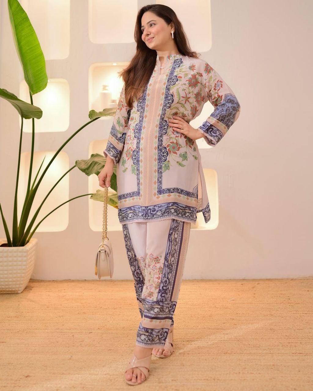 Very Beautiful Lavender Pastel Soft Muslin Printed Co-Ord Set