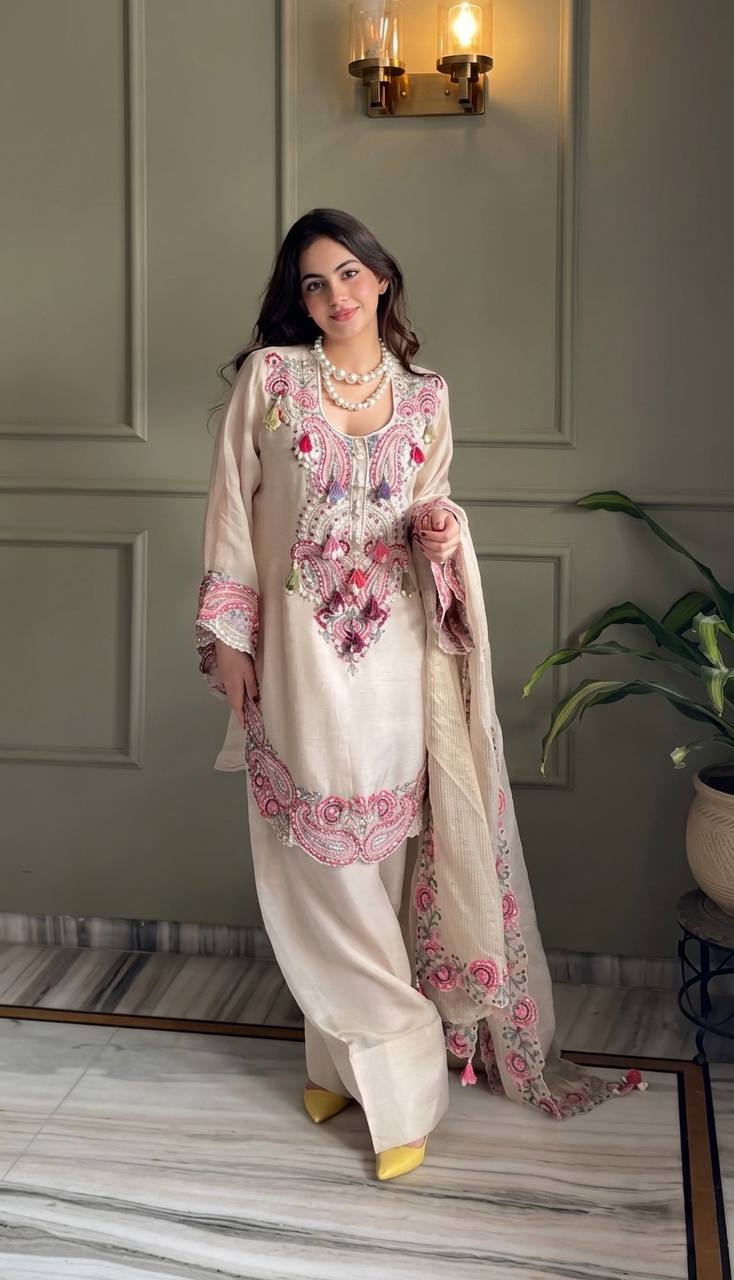 Attractive Designer Heavy Georgette Embroidery Farshi Salwar Suit Set