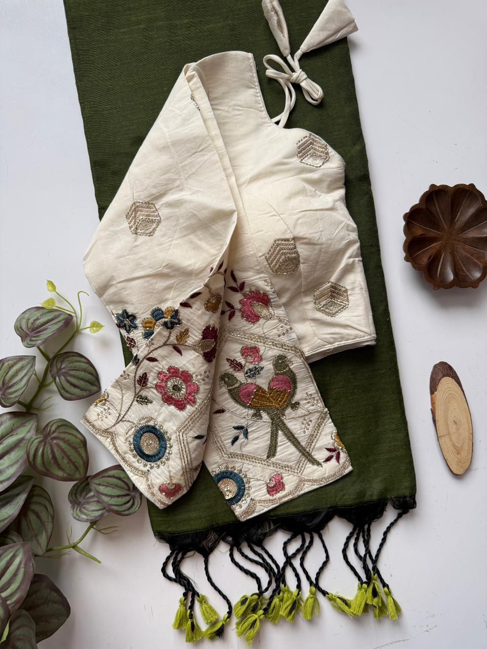 Dharma Exclusive - Dark Green Handloom Cotton Saree With Havy Embroidery Stitched Blouse