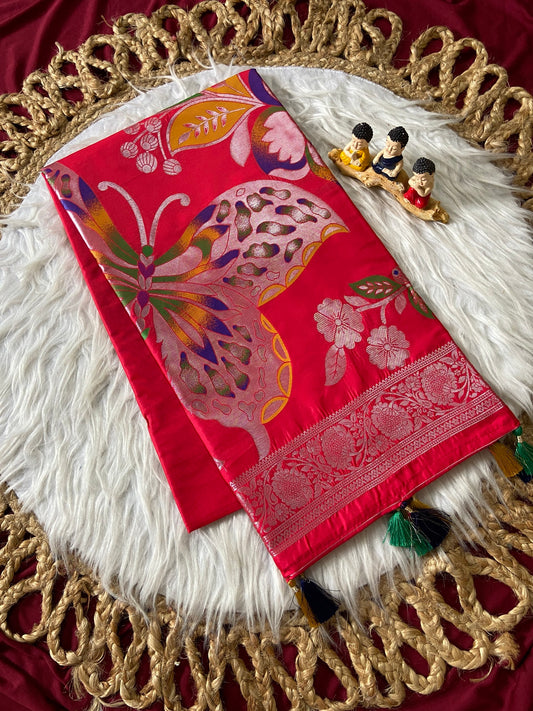 Kiara Rani Pink Soft Silk Butterfly Motif Saree With Zari Border