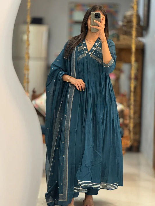 GORGEOUS MUL COTTON MIRROR WORK SUIT SET