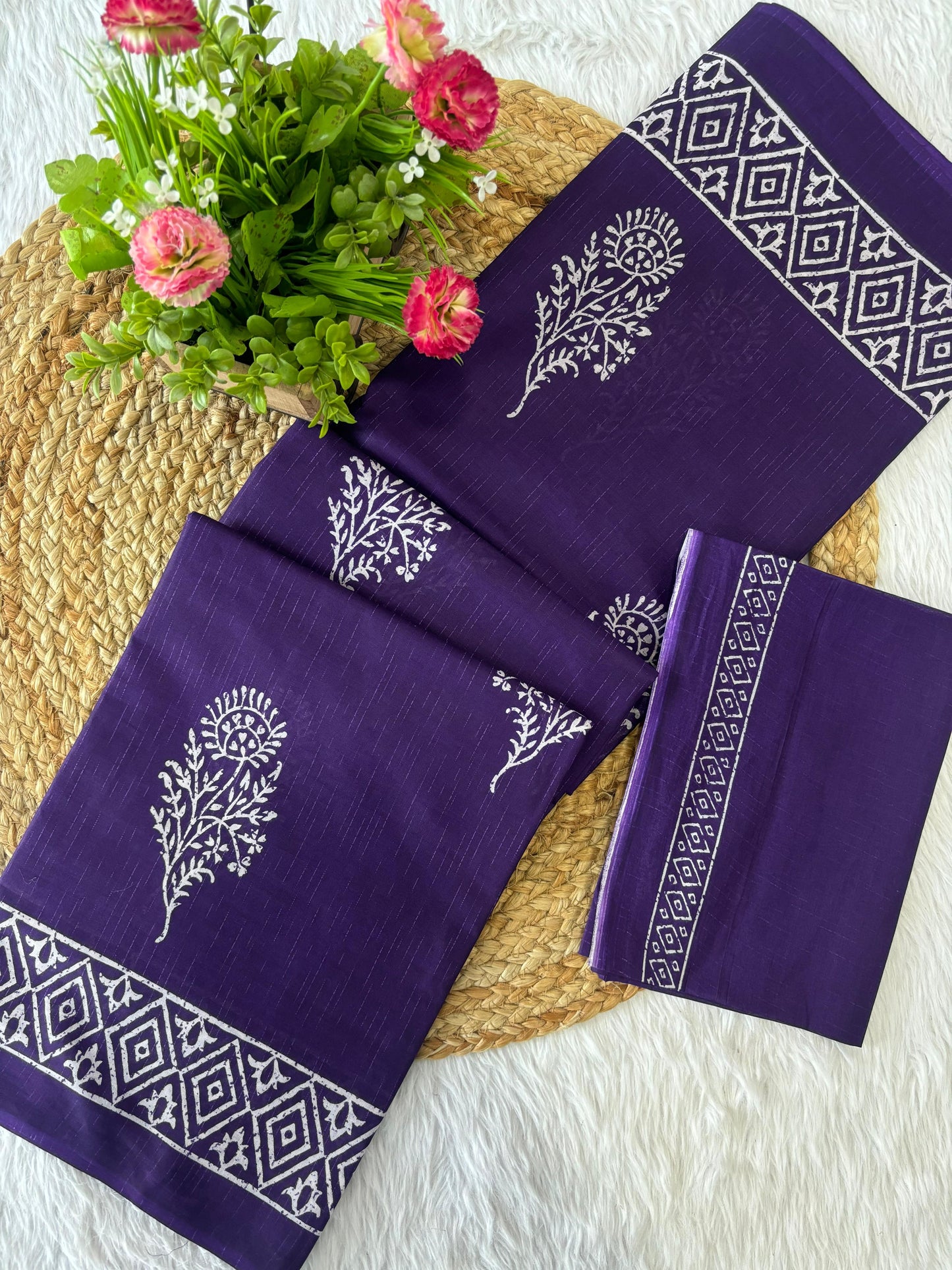 Attractive Pure Mul Cotton Saree with Bagru Handblock Prints