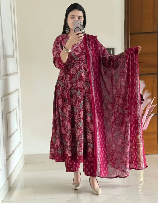 ELEGANT ANARKALI STYLE PURE COTTON SUIT SET