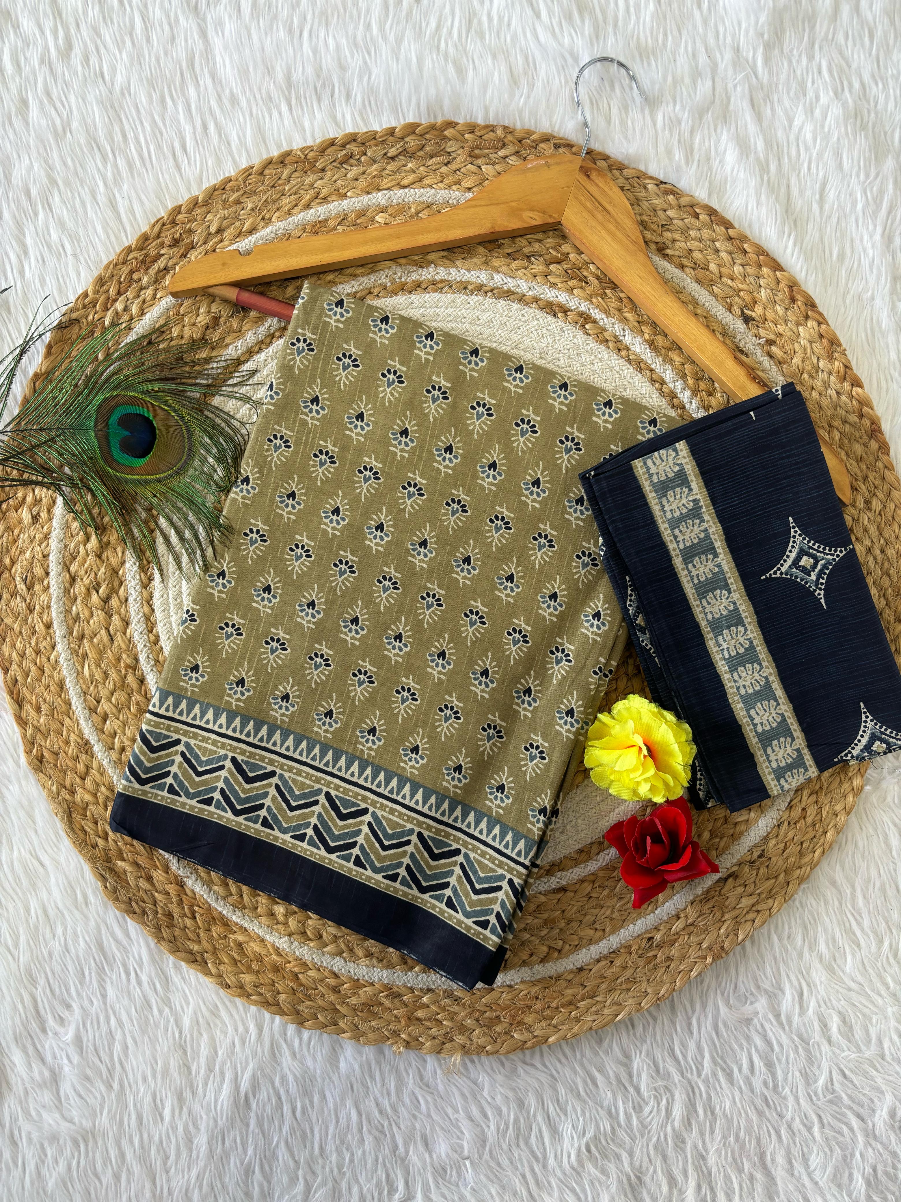 Magic Pure Heavy Mul Cotton Saree with Blouse