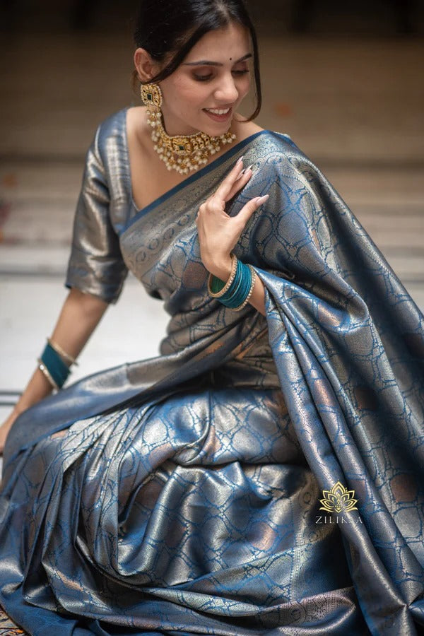 Trendy Blue Soft Silk Saree With Admirable Blouse Piece