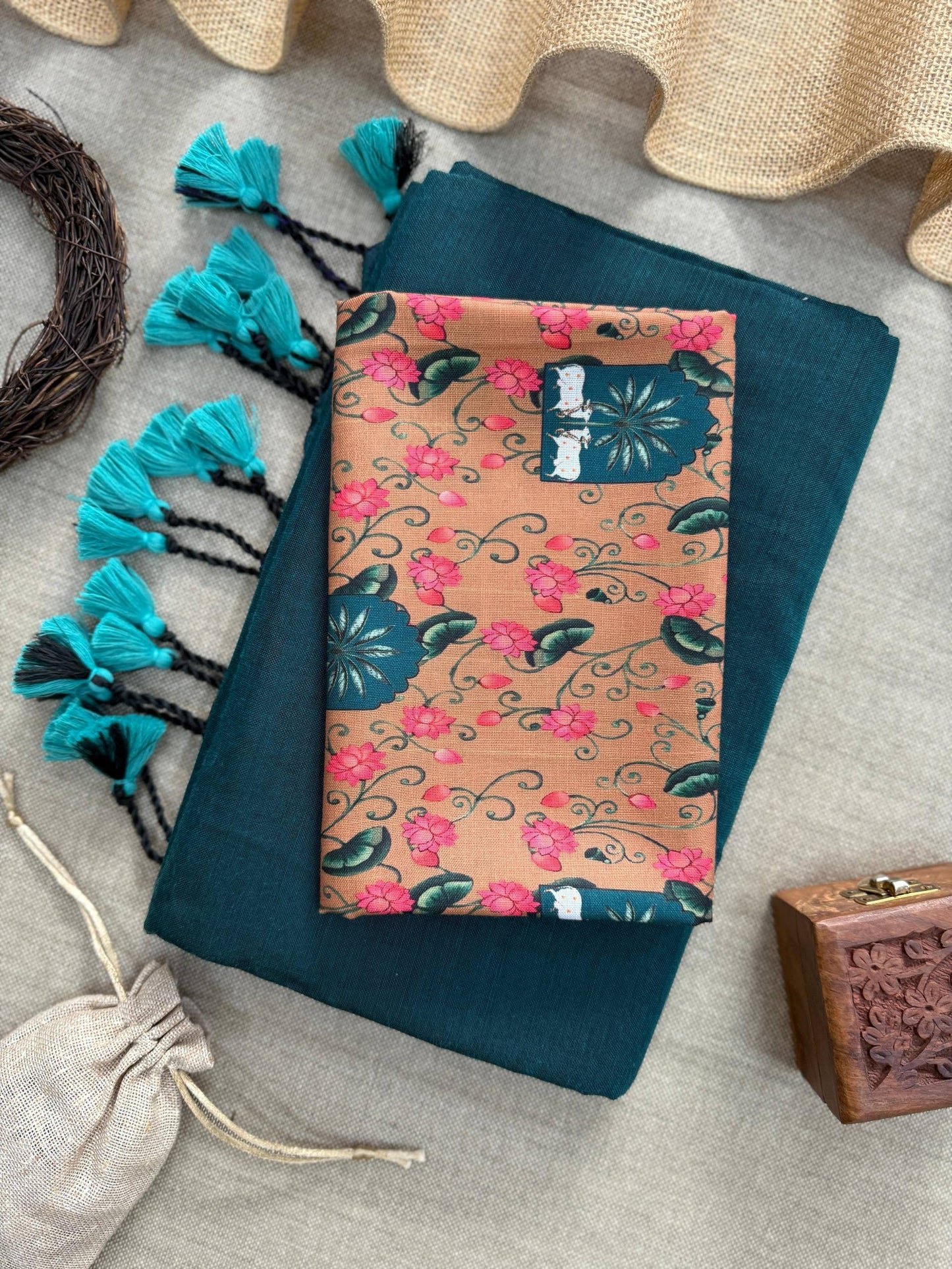 ATTRACTIVE - RAMA HANDLOOM COTTON SAREE WITH PRINTED BLOUSE