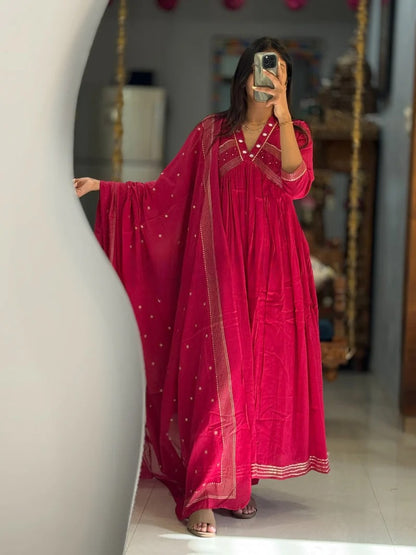 GORGEOUS MUL COTTON MIRROR WORK SUIT SET