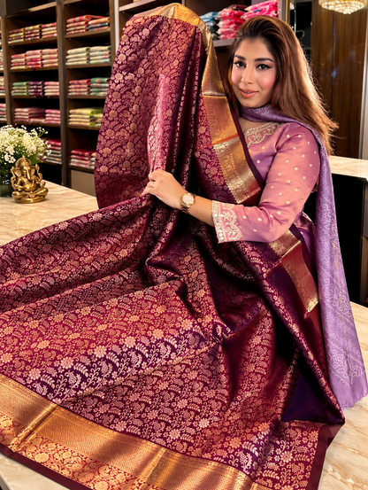 Royal Purple Soft Banarasi Silk Saree with Winsome Blouse Piece