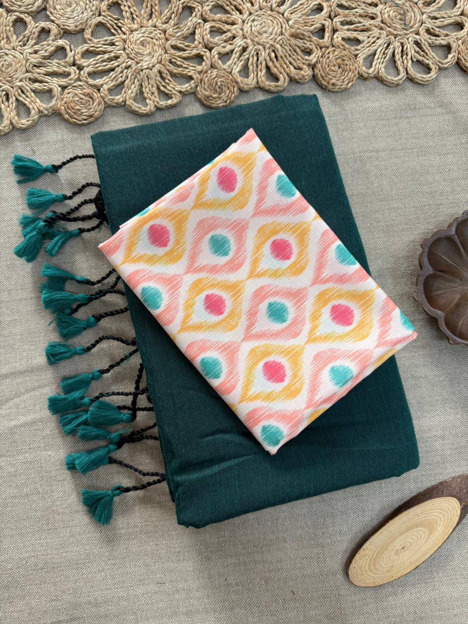 Dharma Exclusive - Rama Handloom Cotton Saree With Printed Blouse