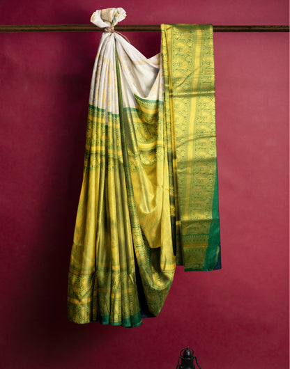 Women Kanjeevaram Woven Silk Saree with Contrast Border
