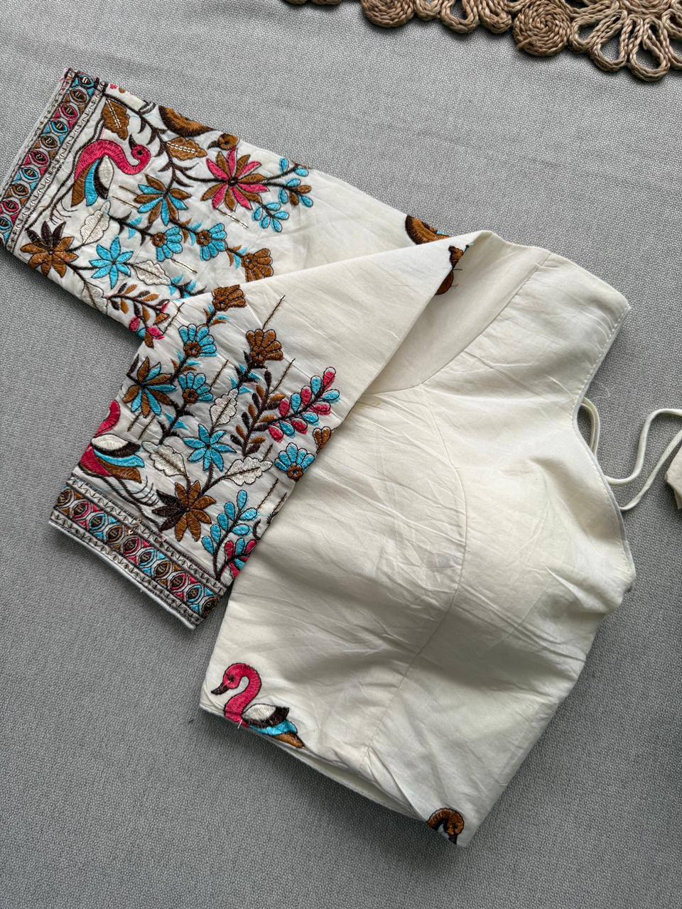 Dharma- Mustered Handloom Cotton Saree With Havy Embroidery Work Stitched Blouse