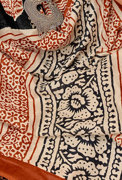 Trendy Pure Mul Cotton Saree with Bagru Handblock Prints