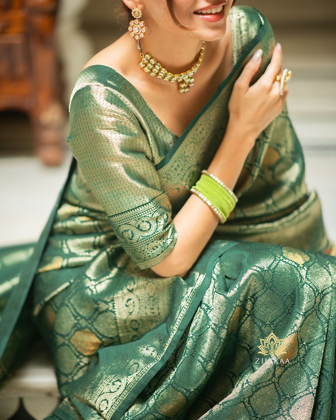 Attractive Green Soft Silk Saree With Captivating Blouse Piece