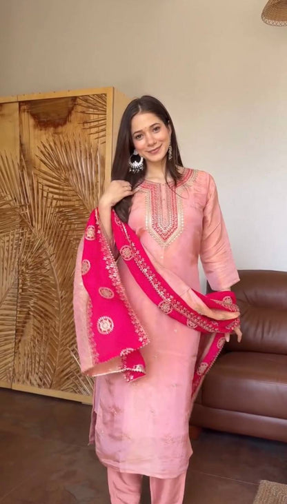 Very Gorgeous Fendy Silk Embroidery Sequence Suit Set