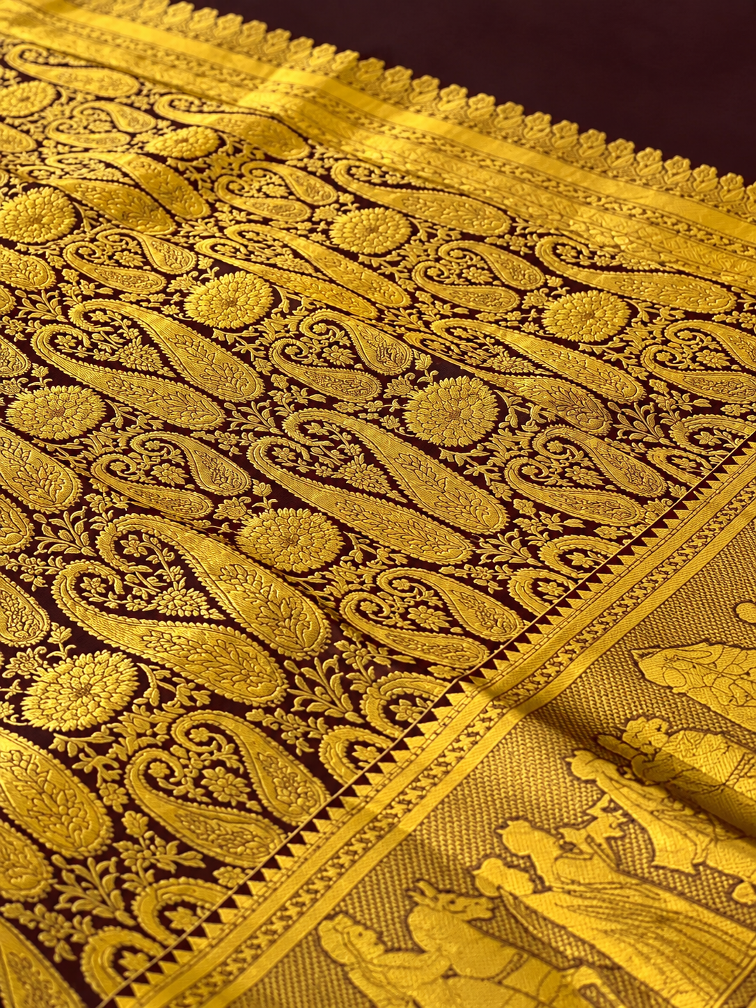 Divine Brown Soft Banarasi Silk Saree with Alluring Blouse Piece