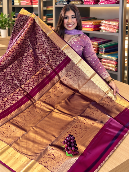 Royal Purple Soft Banarasi Silk Saree with Winsome Blouse Piece