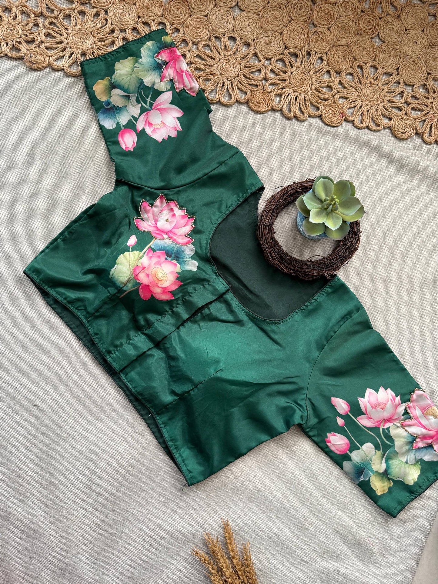 Butter Scotch - Parrot Handloom Cotton Saree With Havy Handwork Stitched Blouse