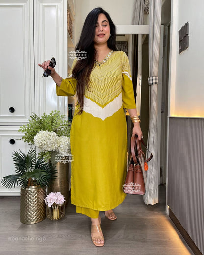 Mustard Cotton Yellow V-Neck Printed Kurta Pant Set for Women
