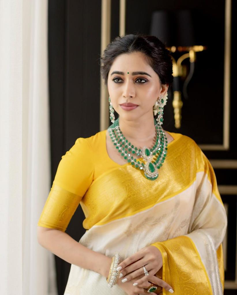 Traditional Soft Banarasi Silk Saree with Rich Golden Yellow Zari Pallu