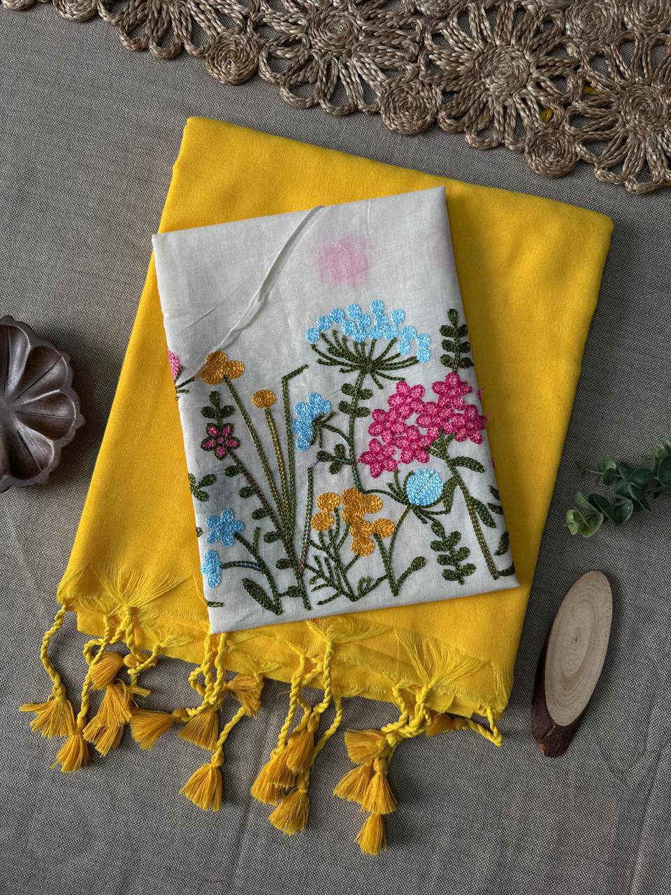 Yellow Handloom Cotton Saree With Havy Embroidery Blouse