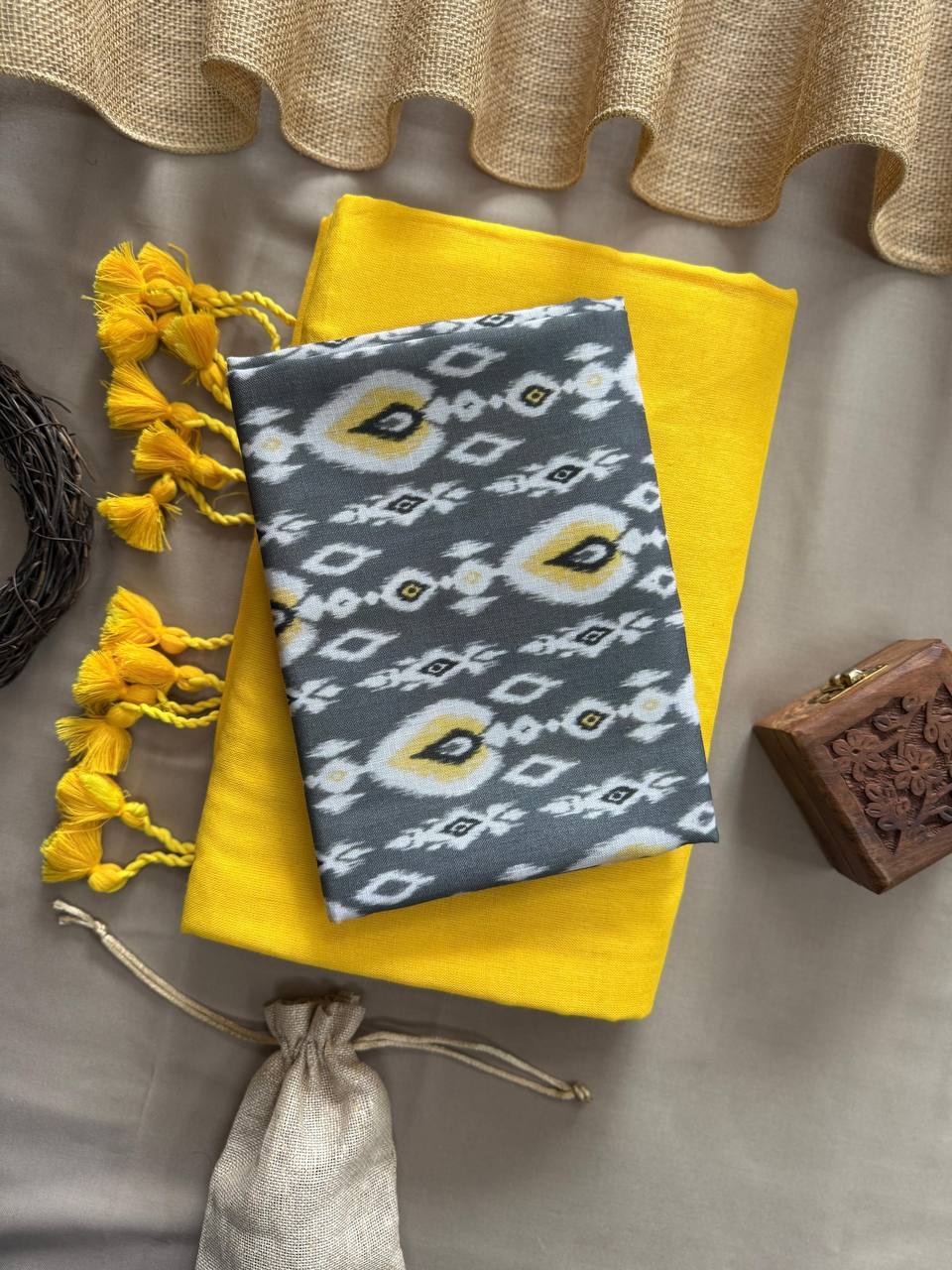 Yellow Handloom Cotton Saree With Traditional Printed Blouse