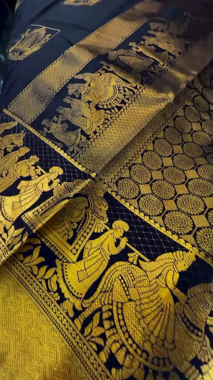 Royal Navy Blue Banarasi Silk Saree With Deserving Blouse Piece