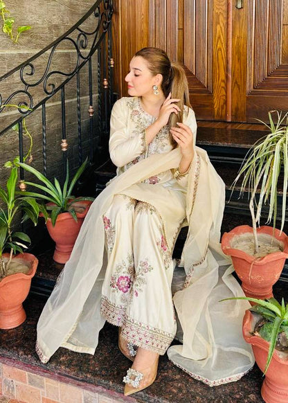 Elegant French Crepe Embroidered Suit Set with Dupatta