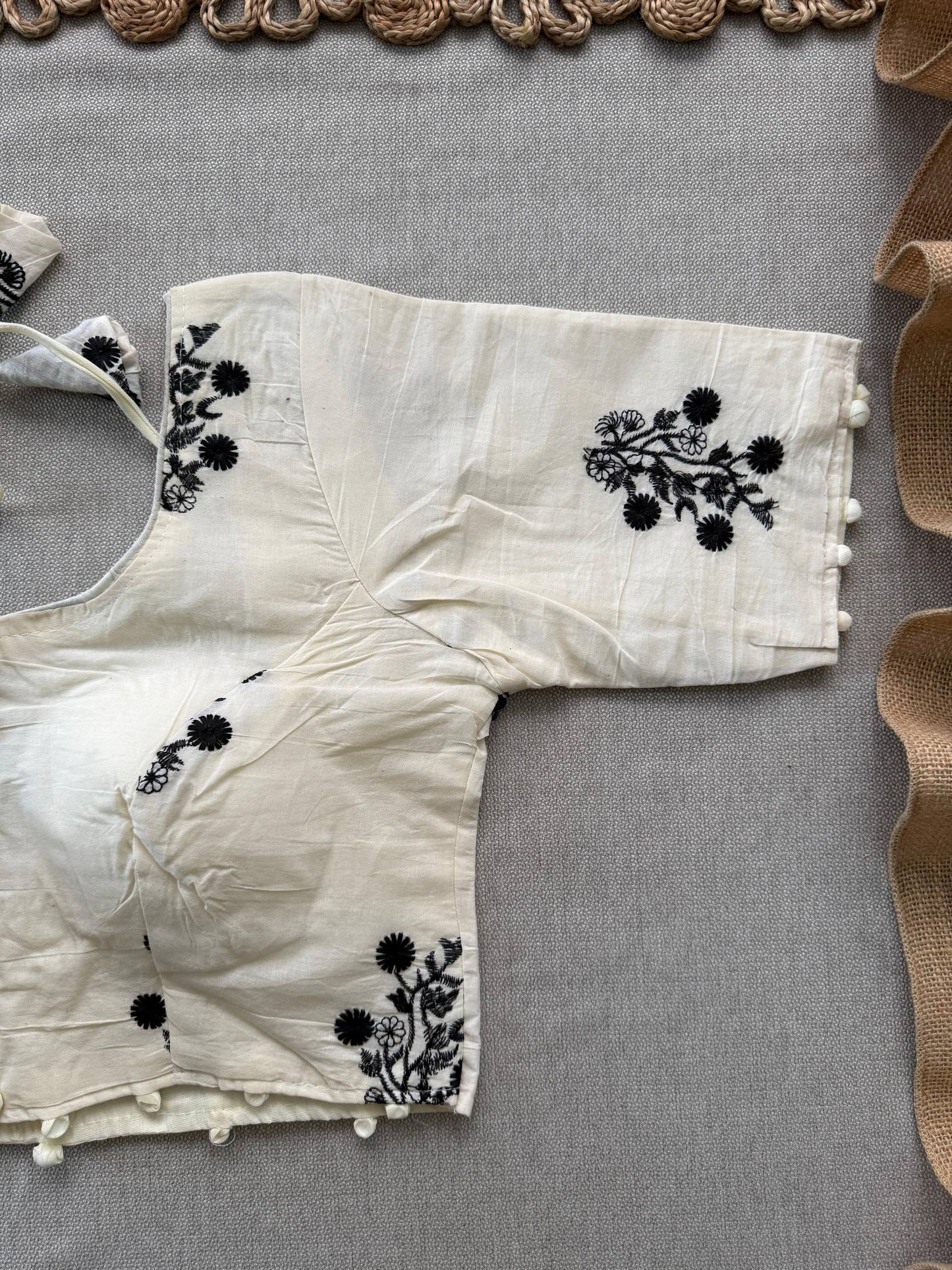 Trendy - Musterd Handloom Cotton Saree With Havy Embroidery Stitched Blouse