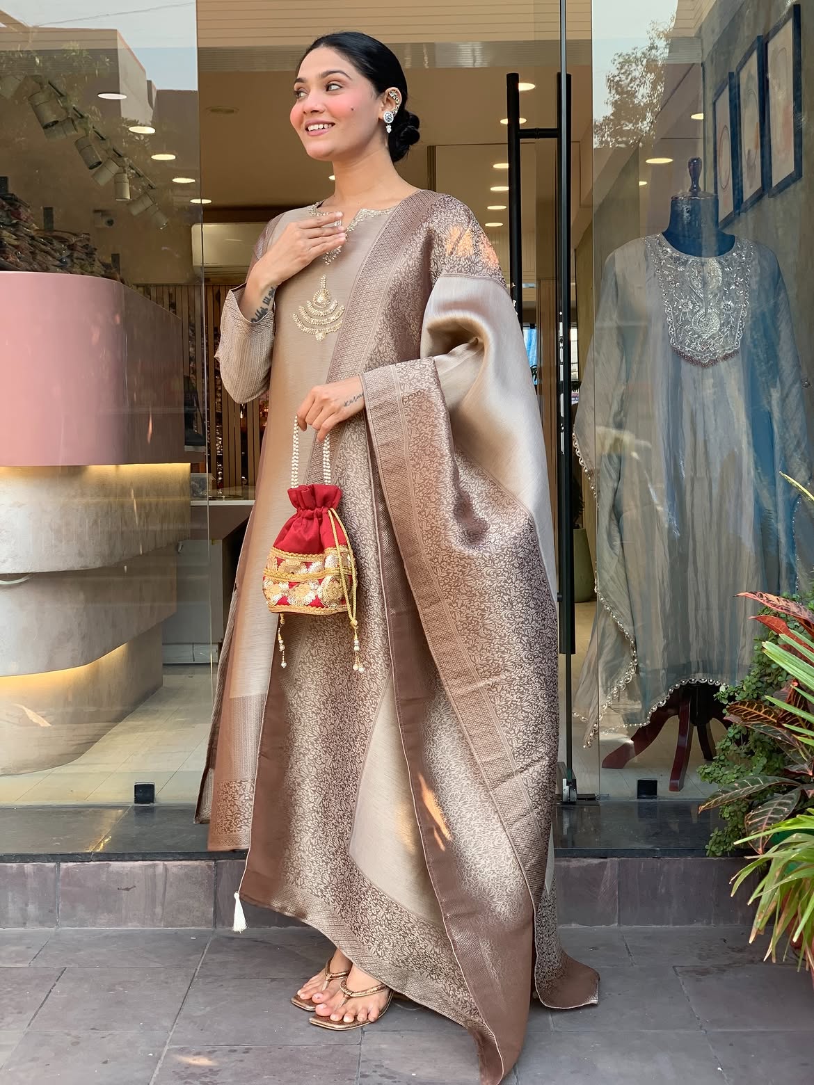 Very Gorgeous Pure Kanjivaram Tissue Silk Festive Suit Set