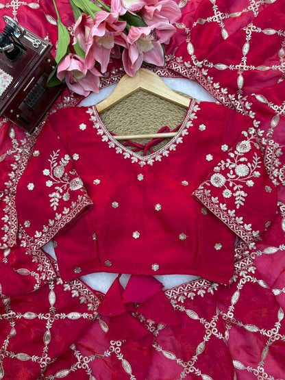 Very Attractive Magenta Thread Work Fendy Silk Saree