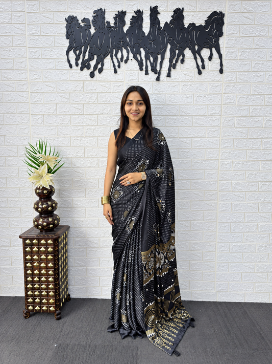 Festive Glow Geometric Print Saree