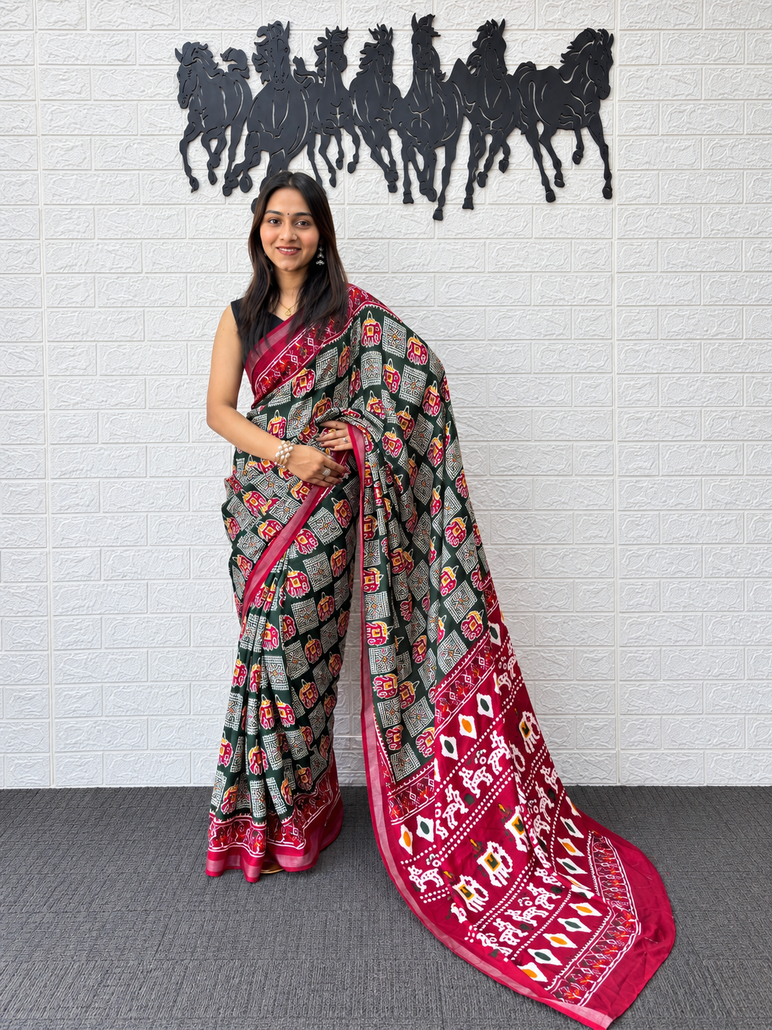 Traditional Patola Print Mall Cotton Saree in Forest Green & Deep Maroon