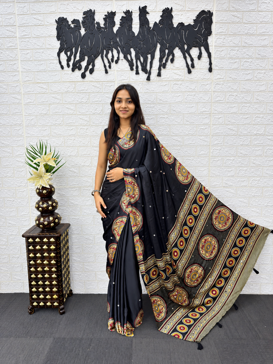 The Royal Luxury Black Japan Satin Silk Saree featuring Heavy Mirror Work & Designer Viscose Pallu