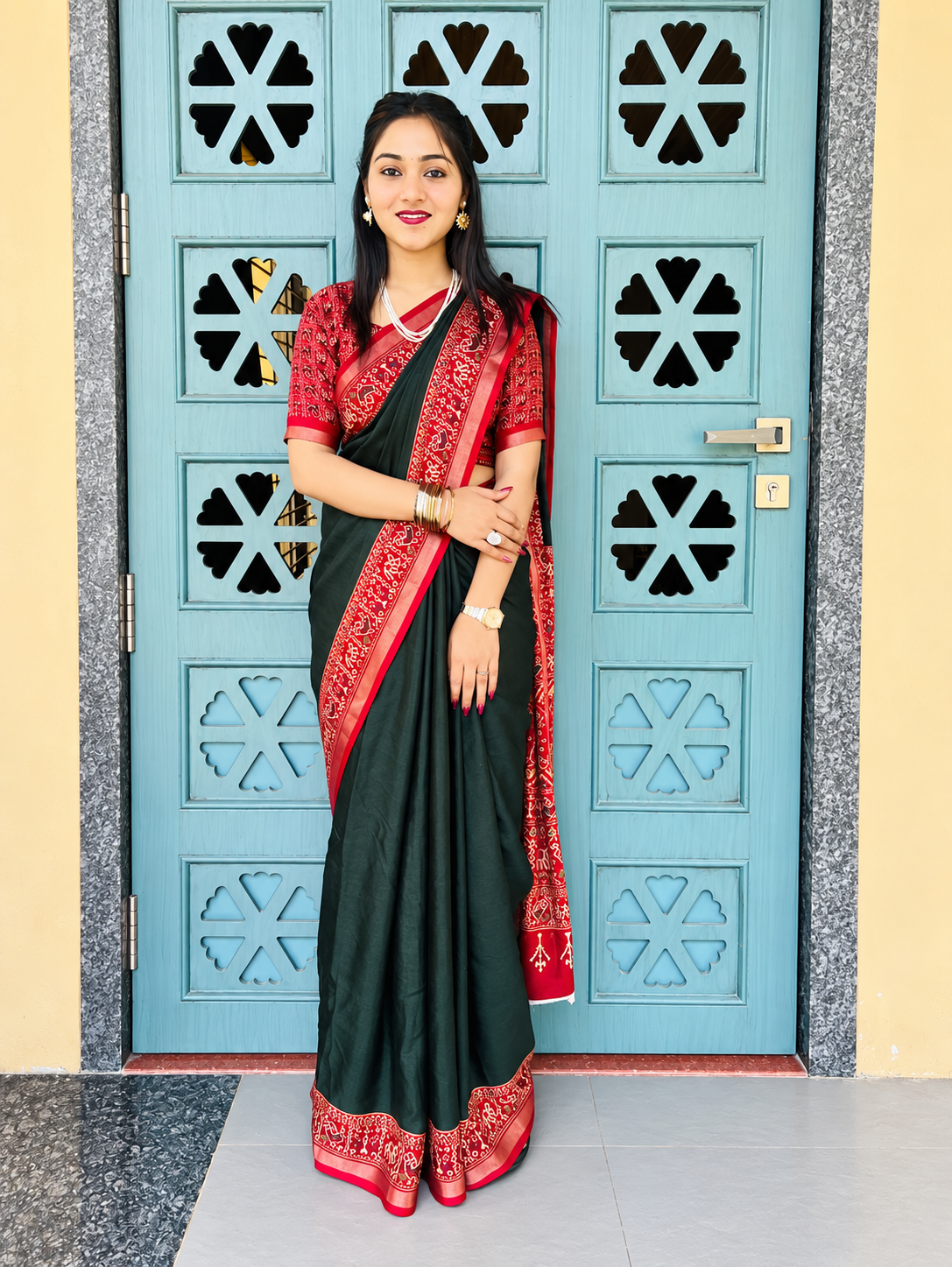 The Forest & Crimson Traditional Pen Kalamkari Print Saree