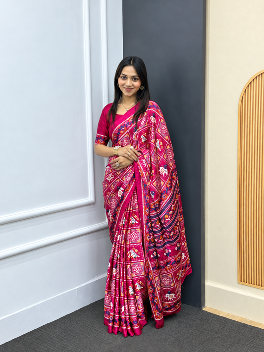 Regal Heritage Crimson Pink Patola Silk Saree with Elegant Blouse Piece