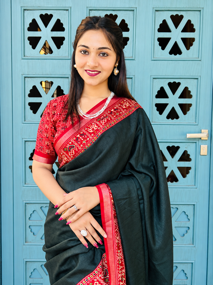 The Forest & Crimson Traditional Pen Kalamkari Print Saree