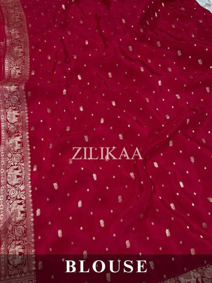 Delectable Beige Soft Silk Saree With Smashing Blouse Piece