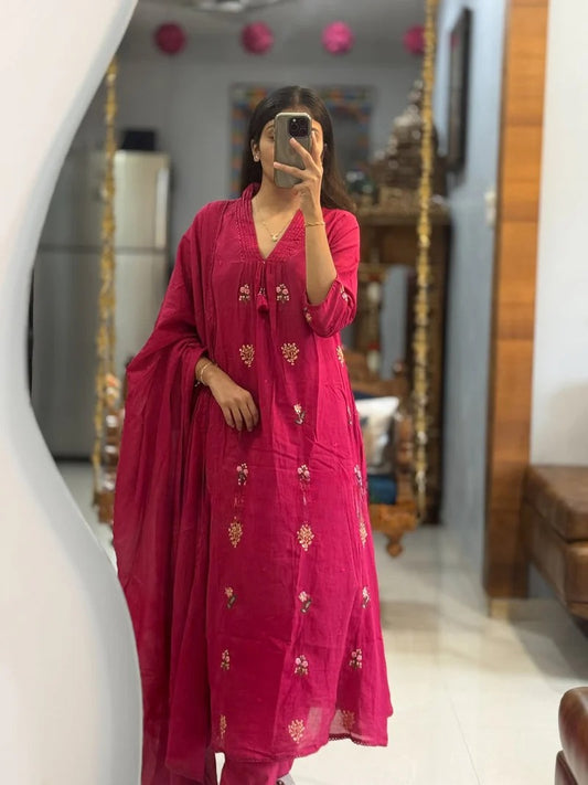 VARY MAGNIFICENT PURE MUL COTTON EMBROIDERY SUIT SET