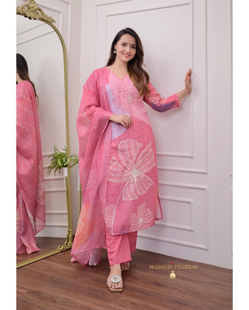 NEW SHIFLI  LUNCHING LINEN SUIT SET