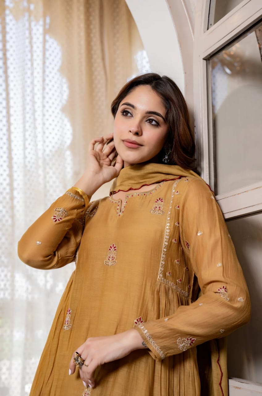 NEW ARIVELLS PURE MUL CHANDERI EMBROIDERY SUIT SET